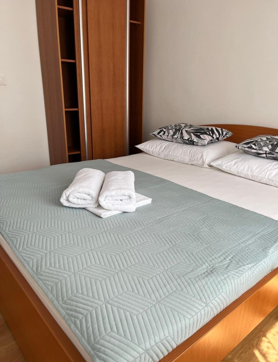 Apartments B&B Povljana Dış mekan fotoğraf